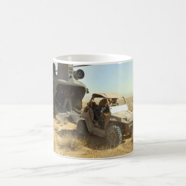 US SPECIELLA OPERATIONER FORDON - LT-ATV KAFFEMUGG (Center)