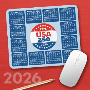 USA 250 med 2026 kalender - Röd Vit Blå Musmatta