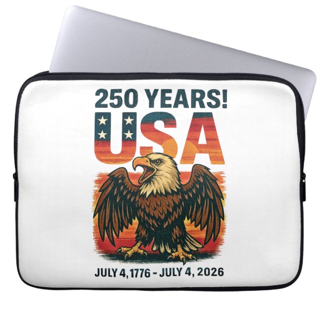 USA 250 Years – Patriotic Bald Eagle July 4th 2026 Laptop Fodral (Framsidan)
