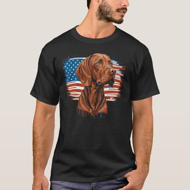 USA 4th Of July Vizsla on Patriotic American Vizsl T Shirt (Framsida)