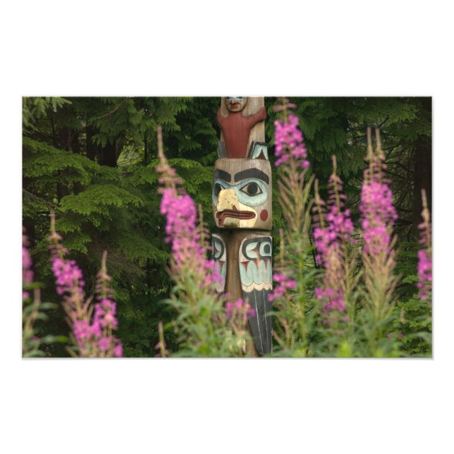 USA, Alaska, Ketchikan, Totem Bight State Fototryck (Framsidan)
