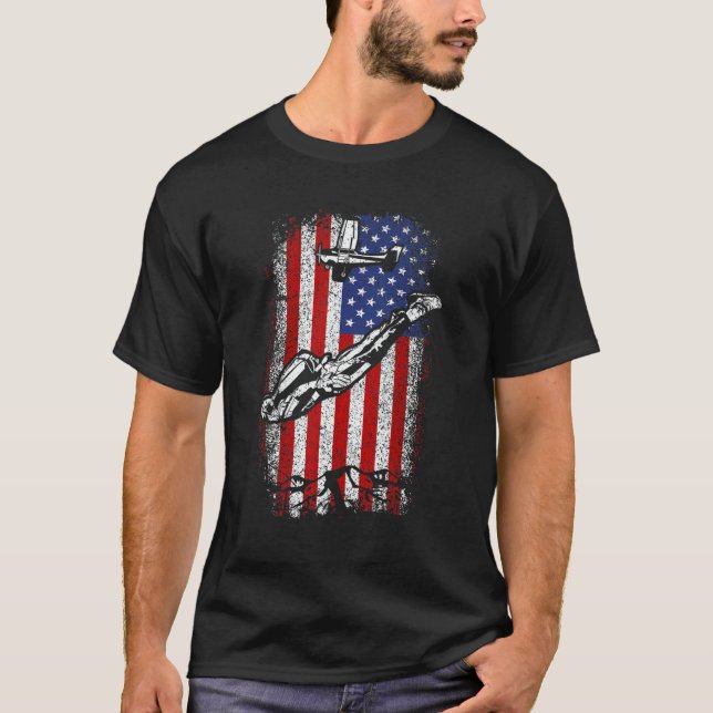 Usa American Flag Skydiving 4th Of July T Shirt (Framsida)