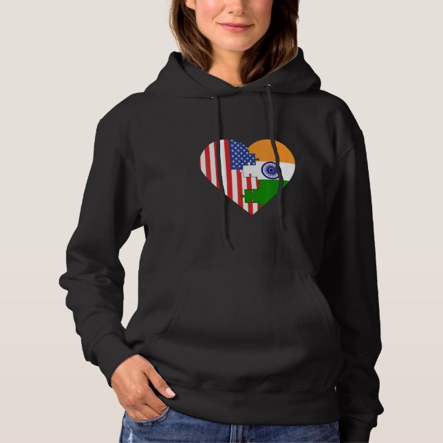 USA and India Flags Heart T Shirt (Framsida)