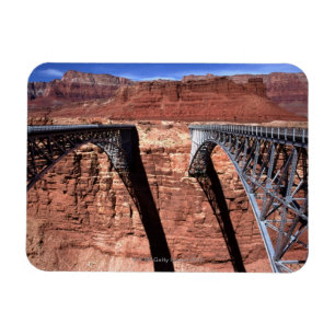 USA Arizona, beskådar av navajoen överbryggar i Magnet