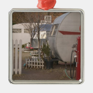USA, Arizona, Bisbee: Shady Dell Motel, Alla Julgransprydnad Metall