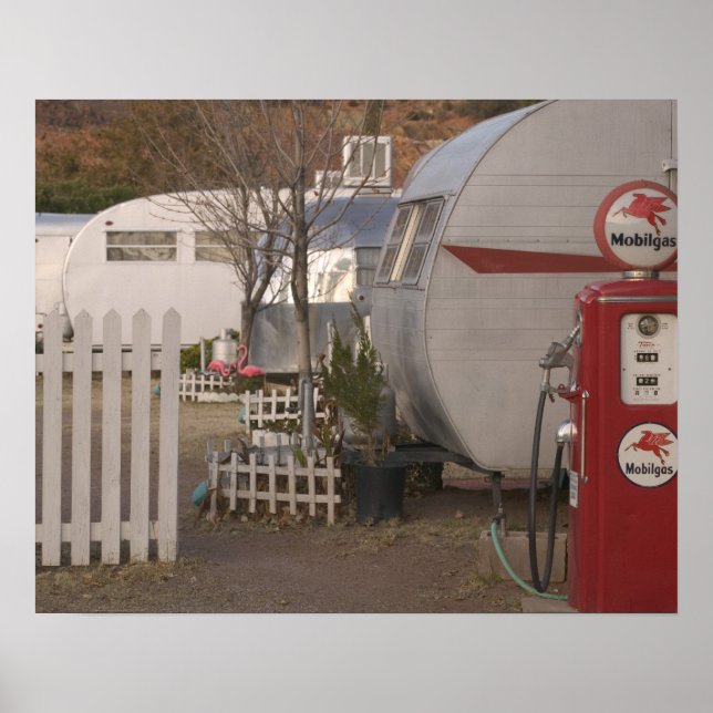 USA, Arizona, Bisbee: Shady Dell Motel, allt Poster (Framsidan)