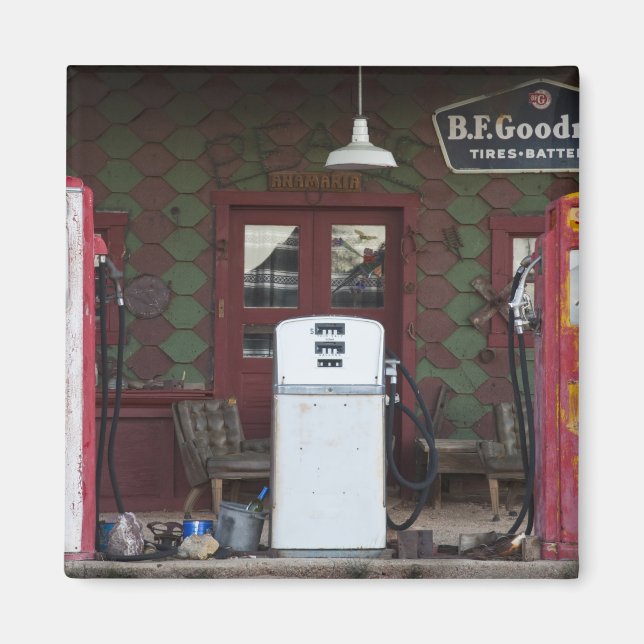 USA, Arizona. Klorid Ghost Town, old gas Magnet (Framsidan)