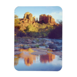 USA, Arizona, Sedona. Cathedral Rock reflekterande Magnet