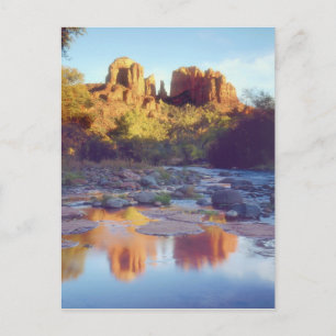 USA, Arizona, Sedona. Cathedral Rock reflekterande Vykort