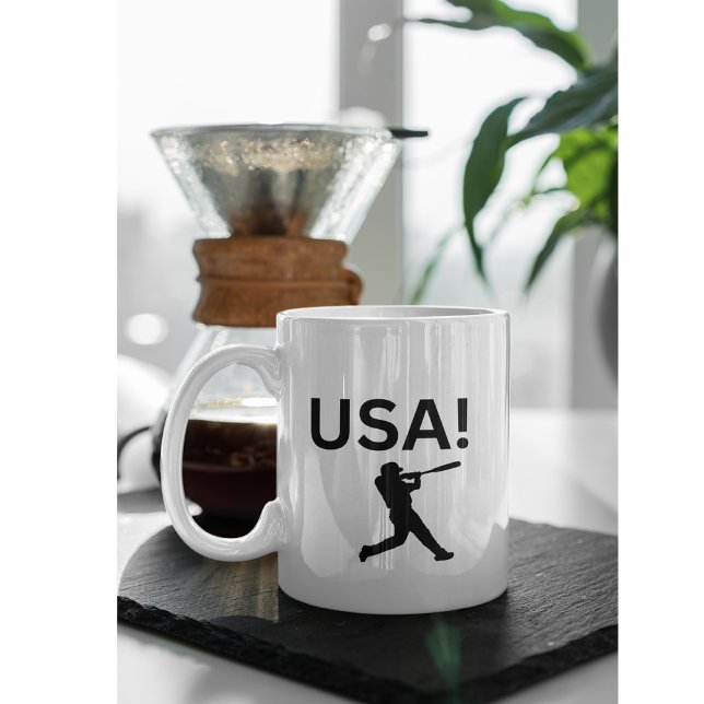USA basebollspelare som använder punkt som boll Kaffemugg (Skapare uppladdad)