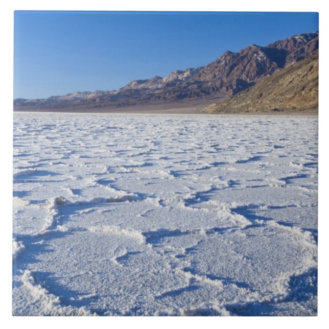 USA, CA, Death Valley NP, Saltformationer vid Kakelplatta (Framsidan)