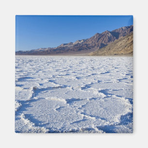 USA, CA, Death Valley NP, Saltformationer vid Magnet
