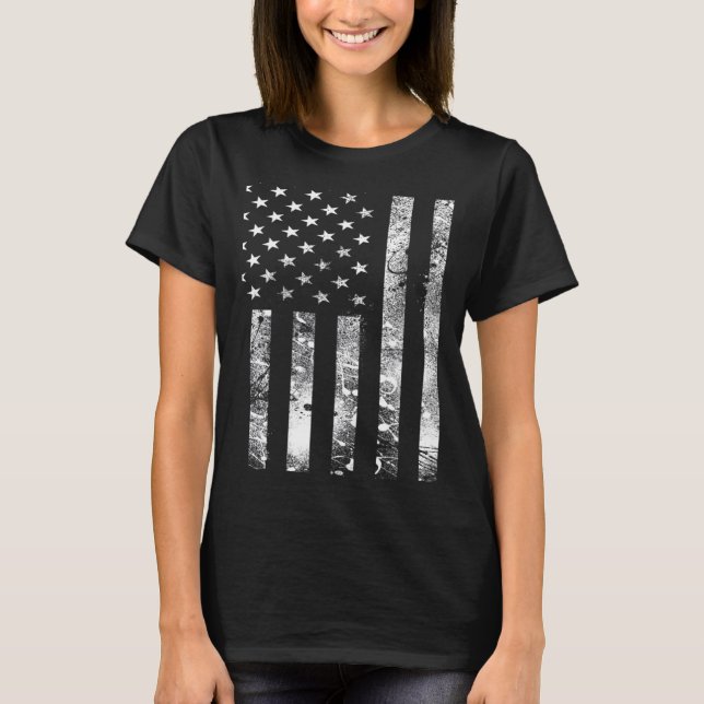 USA distressed American Flag T Shirt (Framsida)
