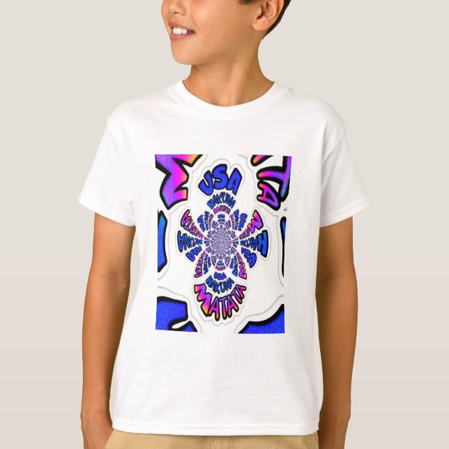 USA Firande: Roligt Text Dynamic Art T-shirt (Framsida)