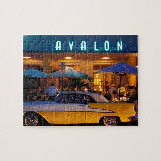 USA, FL, Miami, South Beach på natten. Pussel (Horisontell)