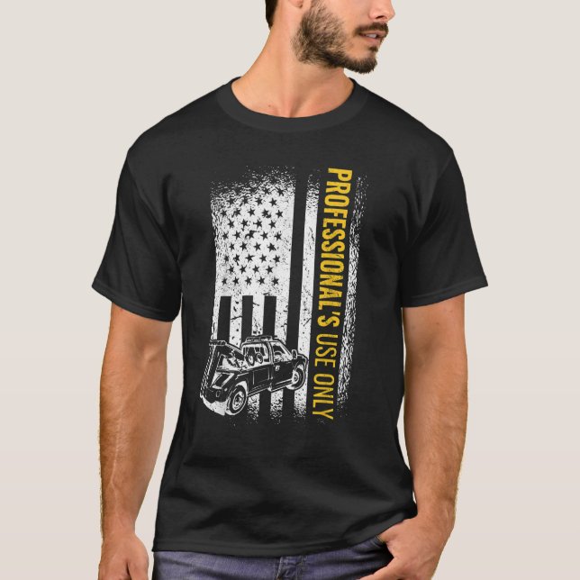 USA Flag men tow truck operator 4zh of July tow tr T Shirt (Framsida)