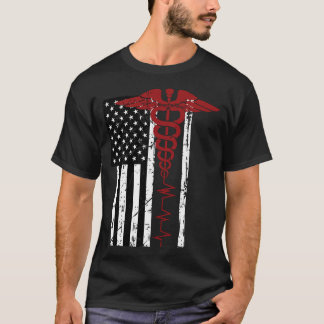 USA flagga Medicinska symbolen Black Patriotic Cad T Shirt