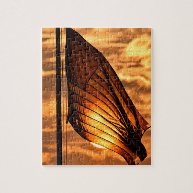 USA flagga vid solnedgång - 8 x 10 - 110 pcs. Jigs Pussel (Vertikal)
