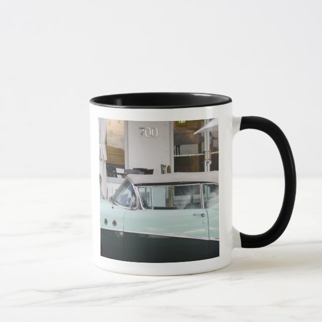 USA, Florida, Miami Beach: South Beach, 1956 Mugg (Höger)