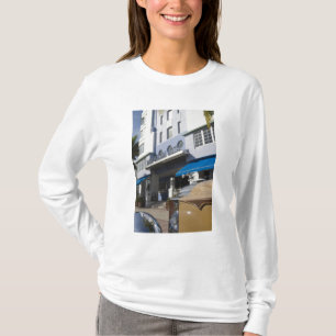 USA, Florida, Miami Beach: South Beach, Art Deco T-shirt
