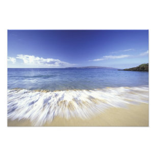 USA, Hawaii, Maui, Surf som kommer in till Makena Fototryck