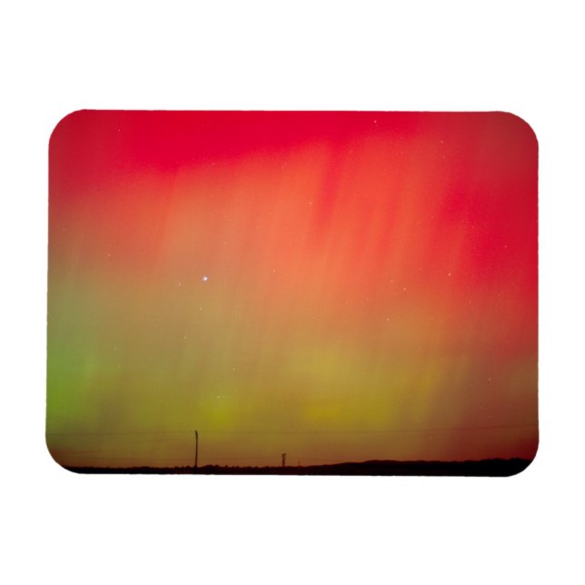 USA, Idaho. Aurora borealis, norrsken kl 2 Magnet (Horisontell)