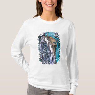 USA, Indiana, Auburn: Auburn, Cord, Duesenberg 11 T-shirt