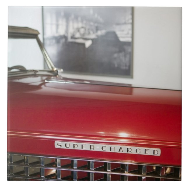 USA, Indiana, Auburn: Auburn, Cord, Duesenberg 7 Kakelplatta (Framsidan)