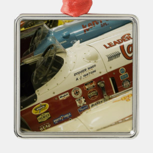 USA, Indiana, Indianapolis: Indianapolis Motor 2 Julgransprydnad Metall