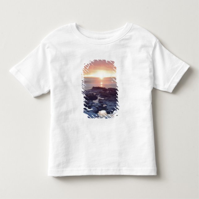 USA, Kalifornien, San Diego. Tidpunkt för solnedgå T-shirt (Framsida)