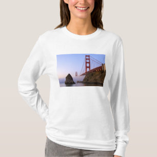 USA, Kalifornien, San Francisco. Golden Gate 3 Tee