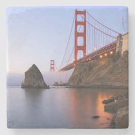 USA, Kalifornien, San Francisco. Golden Gate Underlägg Sten