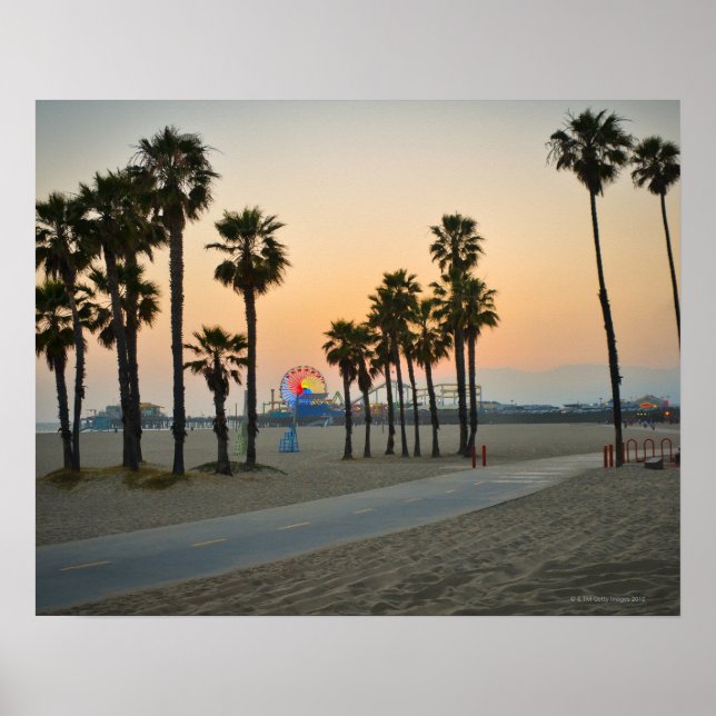 USA, Kalifornien, Santa Monica Pier vid solnedgång Poster (Framsidan)