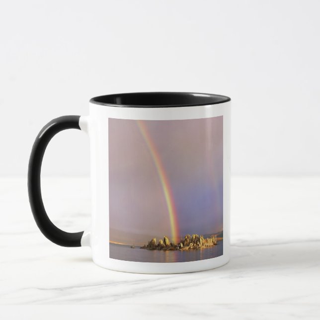 USA, Kalifornien, Sierra Nevada-bergen. Mugg (Vänster)