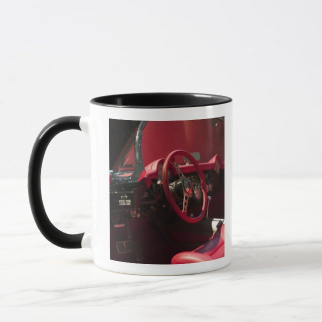 USA, Kentucky, Bowling Green: National Corvette Mugg (Vänster)
