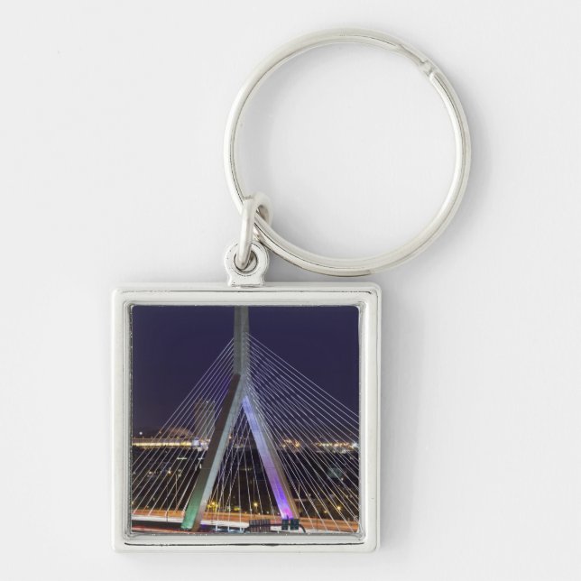 USA, Massachusetts, Boston. Leonard Zakim Fyrkantig Silverfärgad Nyckelring (Framsidan)