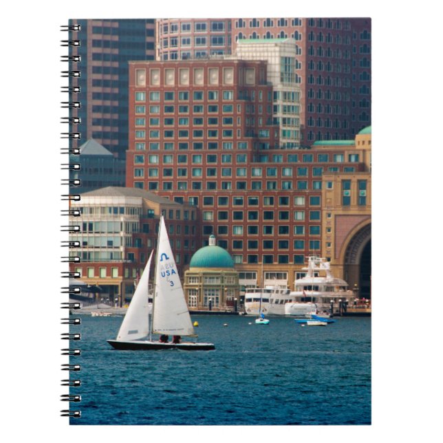 USA, Massachusetts. Boston Waterfront Skyline 2 Anteckningsbok (Framsidan)