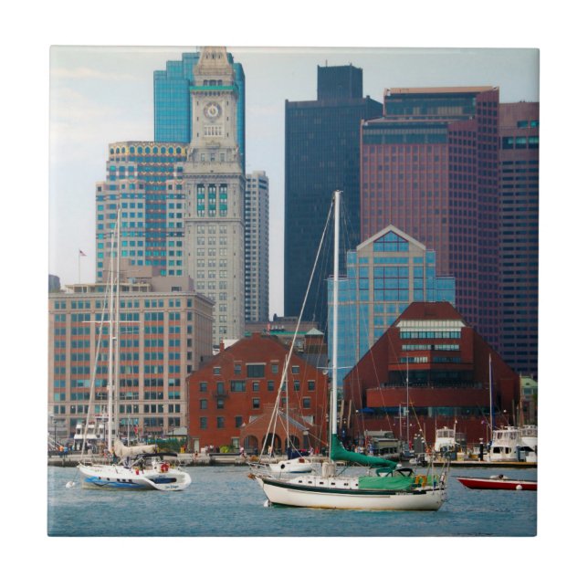USA, Massachusetts. Boston Waterfront Skyline Kakelplatta (Framsidan)