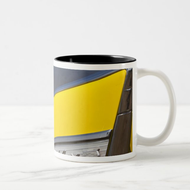 USA Massachusetts, Gloucester. Specificera av 1957 Två-Tonad Mugg (Höger)