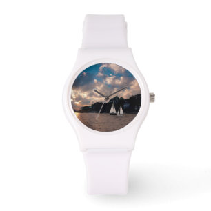 USA, Massachusetts. Segling vid solnedgång Armbandsur