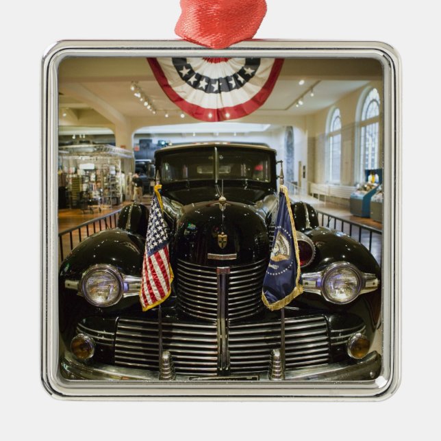 USA Michigan, Dearborn: Det Henry Ford museet, Julgransprydnad Metall (Framsidan)