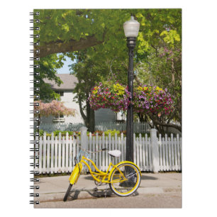 USA, Michigan, Mackinac Island. Gul cykel Anteckningsbok Med Spiral