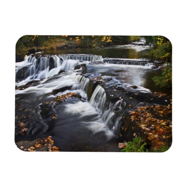 USA, Michigan, Övre halvön. Bond Falls och Magnet (Horisontell)