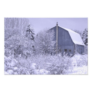 USA, Michigan, Rochester Hills. Snöig blå Fototryck