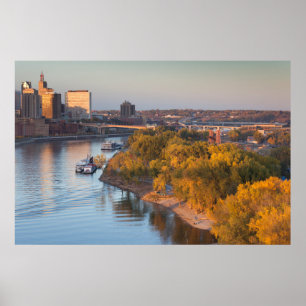 USA, Minnesota, Minneapolis, St Paul Poster