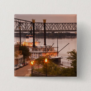 USA, Mississippi, Natchez. Natchez Under the Knapp