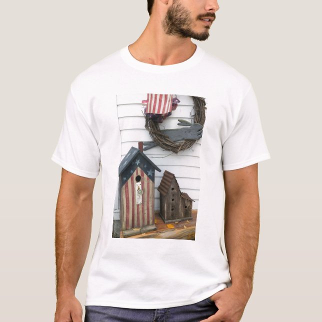 USA, Missouri, Herman: Patriotiska fågelhus, T-shirt (Framsida)