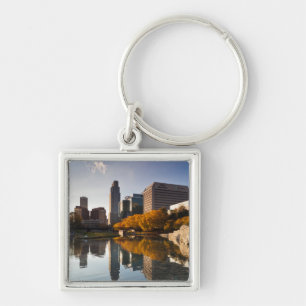 USA, Nebraska, Omaha, Gene Leahy Mall, Skyline Fyrkantig Silverfärgad Nyckelring