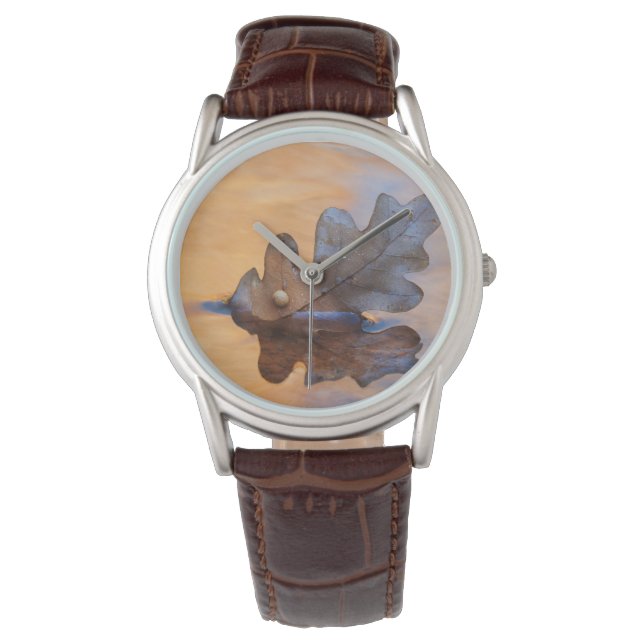 USA, New mexico. Oak löv i ström Armbandsur (Framsida)