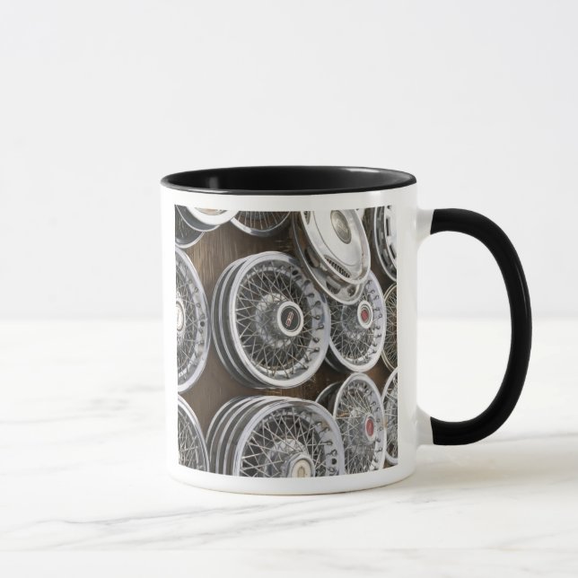 USA, New Mexico, Prewitt: Bildelar / Rt. 66 Mugg (Höger)